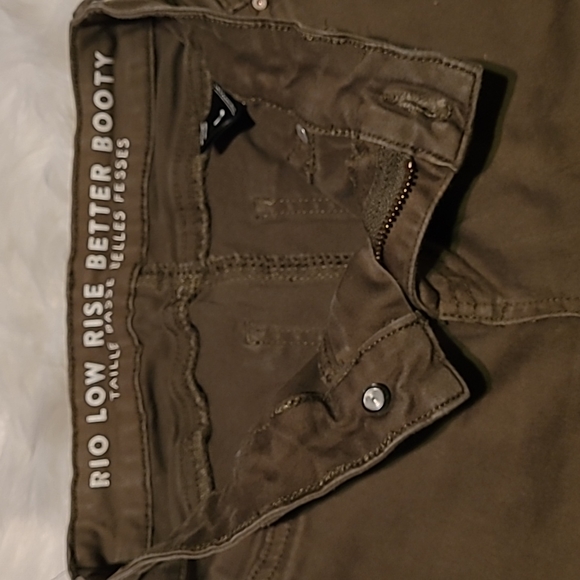 Low Rise Booty Soft Jean's - Picture 5 of 5